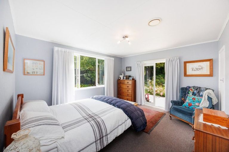 Photo of property in 8a Bond Street, Marton, 4710