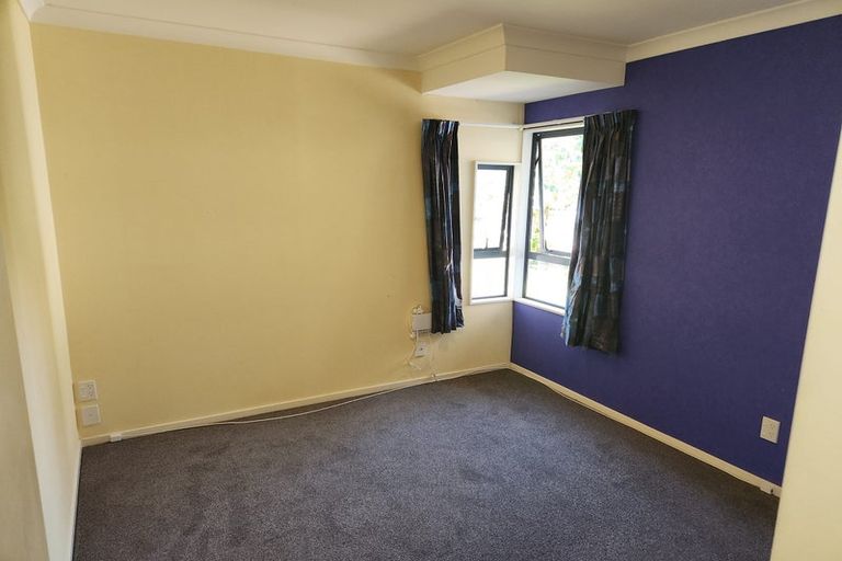 Photo of property in 112 Langdale Avenue, Paraparaumu, 5032