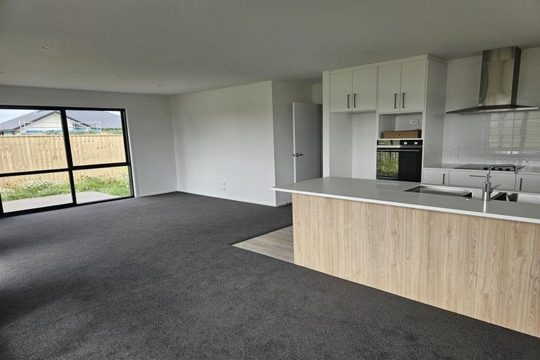 Photo of property in 16 Akau Place, Bromley, Christchurch, 8062