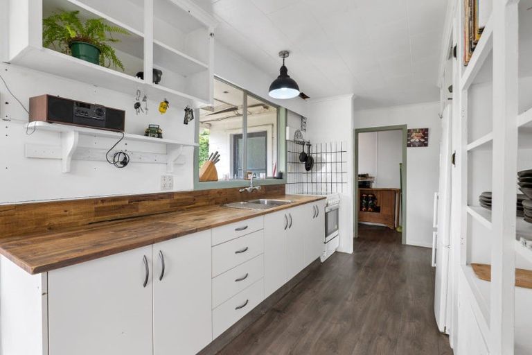 Photo of property in 805 Croydon Road, Te Popo, Stratford, 4394