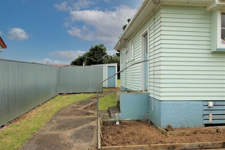 Photo of property in 49 Burgoyne Street, Woodville, 4920