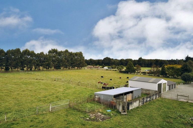 Photo of property in 35 Pioneer Highway, Mataura, Gore, 9774