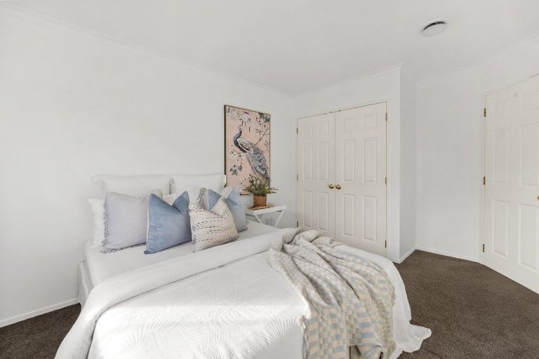 Photo of property in 35 Duggan Drive, Owhata, Rotorua, 3010