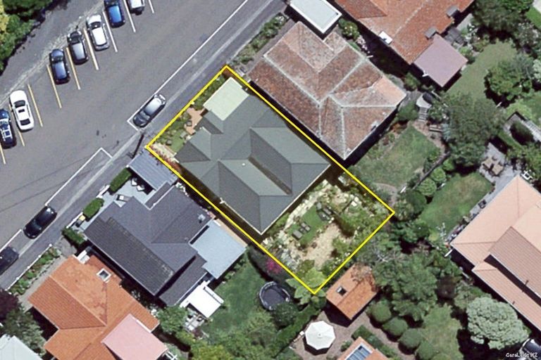 Photo of property in 18 Burnell Avenue, Thorndon, Wellington, 6011