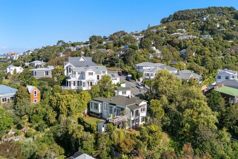 Photo of property in 16 Margaret Street, Wadestown, Wellington, 6012