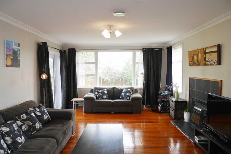 Photo of property in 14 West-watson Avenue, Hillmorton, Christchurch, 8025