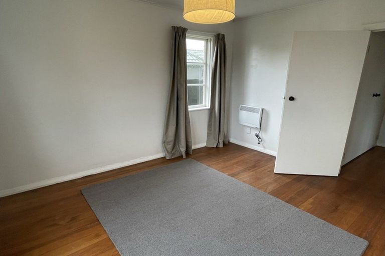 Photo of property in 37 Blighs Road, Strowan, Christchurch, 8052