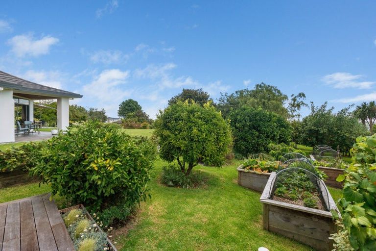Photo of property in 95 Waikite Road, Welcome Bay, Tauranga, 3175