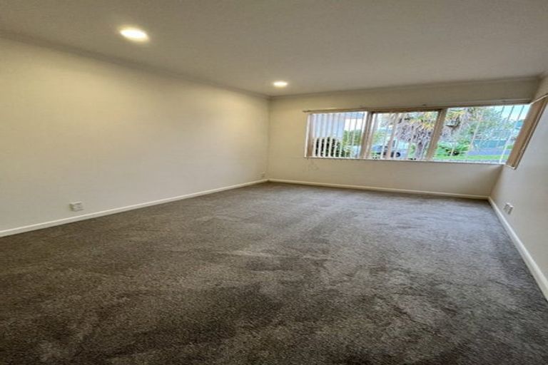 Photo of property in 9 Elsfield Place, Torbay, Auckland, 0630