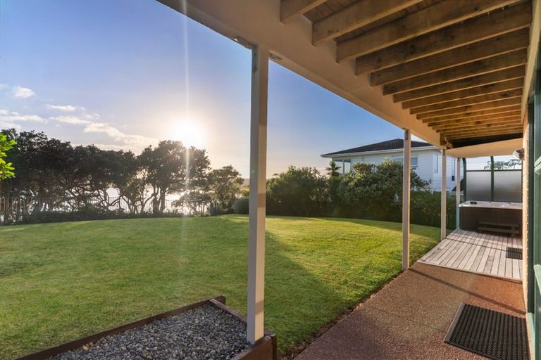 Photo of property in 26 Monyash Road, Manly, Whangaparaoa, 0930