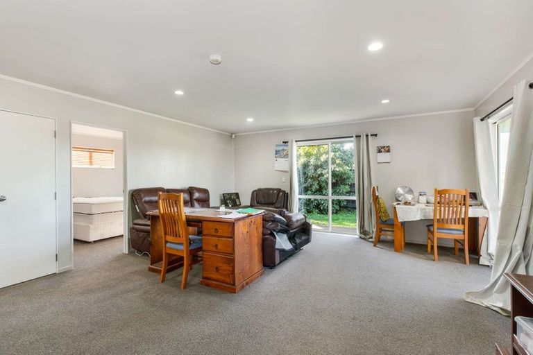 Photo of property in 6a Stella Place, Manurewa, Auckland, 2102