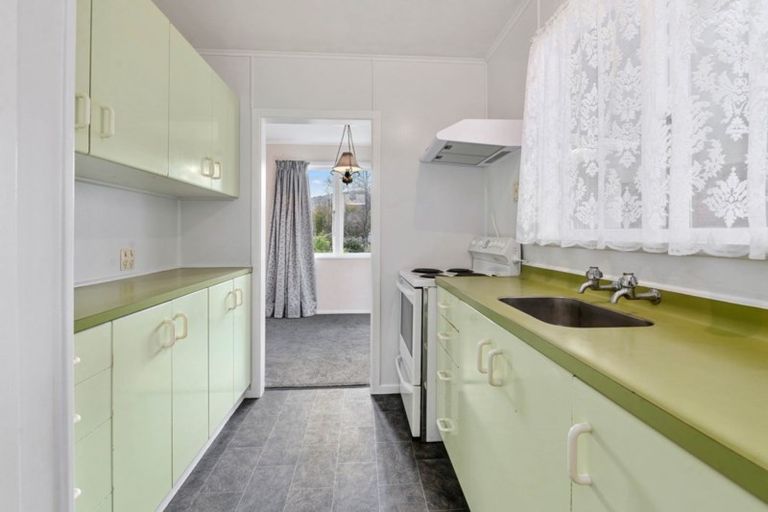 Photo of property in 6 Delphi Place, Sunnybrook, Rotorua, 3015