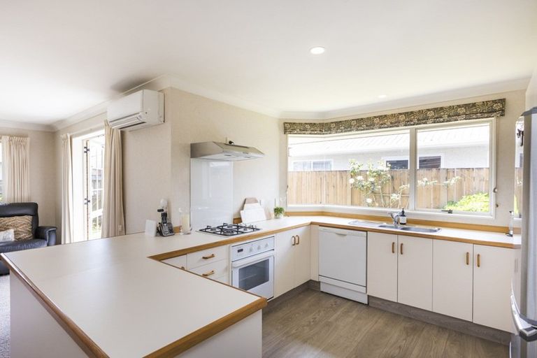 Photo of property in 71 Amberley Avenue, Highbury, Palmerston North, 4412