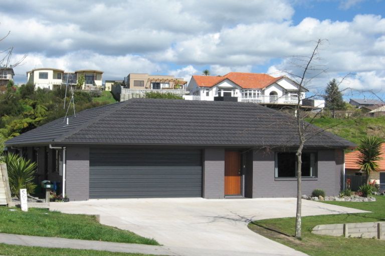 Photo of property in 67 Village Park Drive, Welcome Bay, Tauranga, 3112