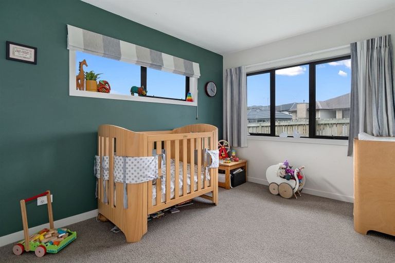 Photo of property in 36 Puhirake Crescent, Pyes Pa, Tauranga, 3112