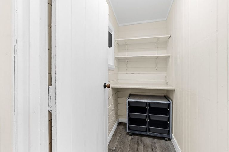 Photo of property in 34 Jervois Terrace, Ohau, Levin, 5570