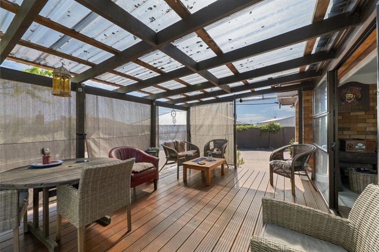 Photo of property in 20 Lee Street, Te Puke, 3119