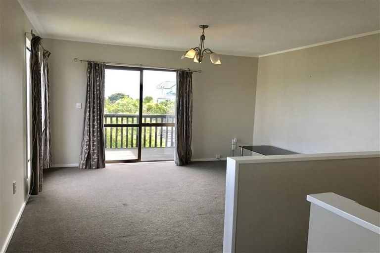 Photo of property in 10b Coventry Close, Ascot Park, Porirua, 5024