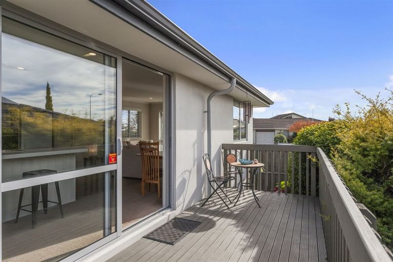 Photo of property in 56 Waratah Street, Avondale, Christchurch, 8061