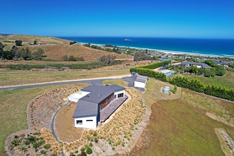 Photo of property in 25 Kayforce Road, Ocean View, Dunedin, 9035