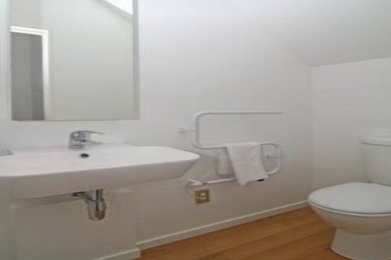 Photo of property in 32a Eversleigh Street, St Albans, Christchurch, 8014