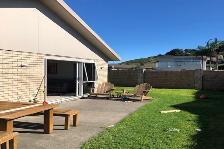 Photo of property in 2/100 Millers Road, Brookfield, Tauranga, 3110