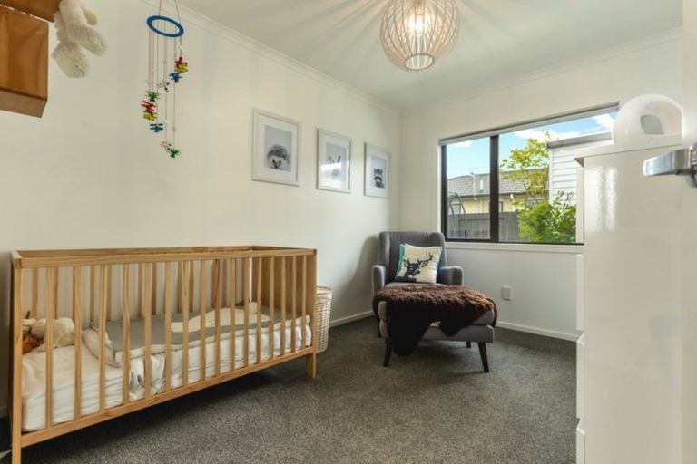 Photo of property in 11 Wescombe Grove, Feilding, 4702