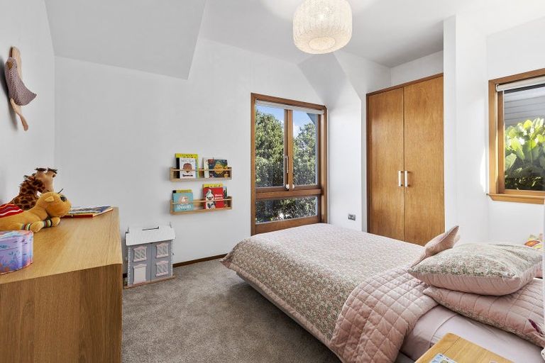 Photo of property in 33 Boardwalk Lane, Seatoun, Wellington, 6022