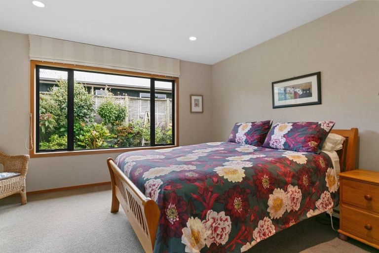 Photo of property in 6 Harling Close, Nukuhau, Taupo, 3330