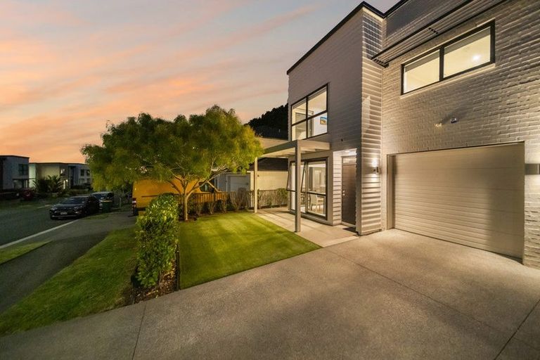 Photo of property in 38 Matairangi Avenue, Totara Heights, Auckland, 2105