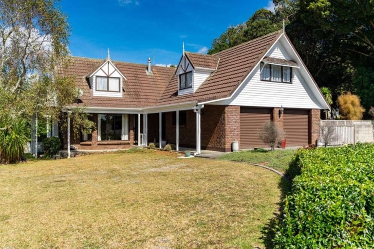 Photo of property in 102 Dip Road, Te Kamo, Whangarei, 0176