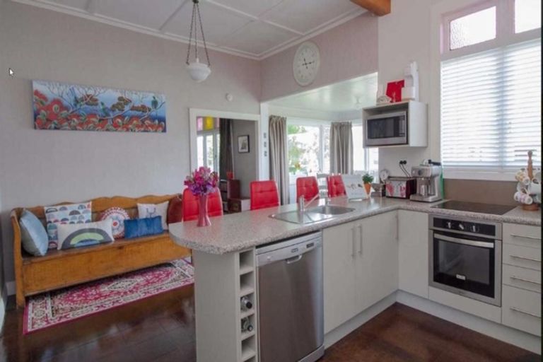 Photo of property in 72 Kenrick Street, Te Aroha, 3320