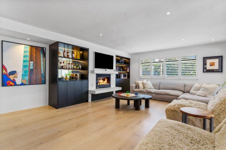 Photo of property in 15 The Strand, Takapuna, Auckland, 0622