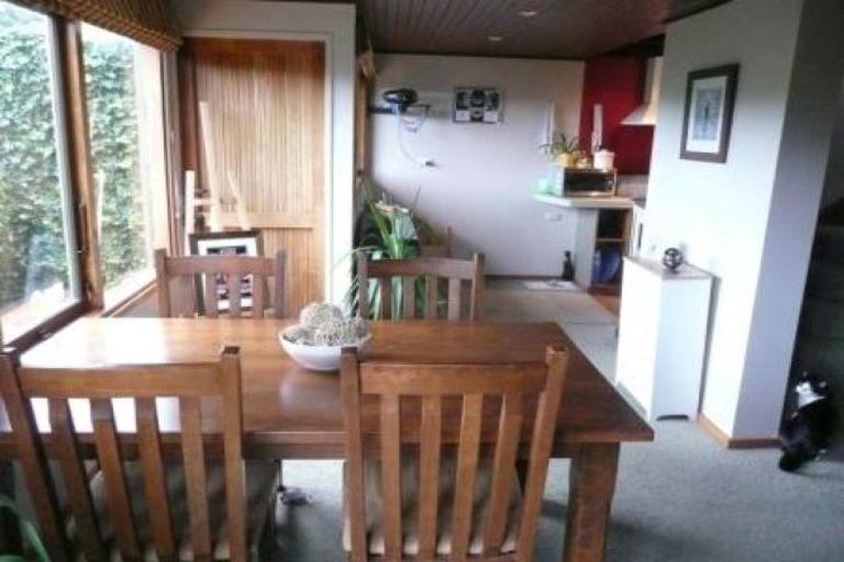 Photo of property in 6a Woodford Way, Crofton Downs, Wellington, 6035