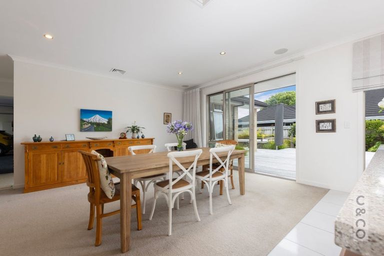 Photo of property in 3 Pohutukawa Parade, Riverhead, 0820
