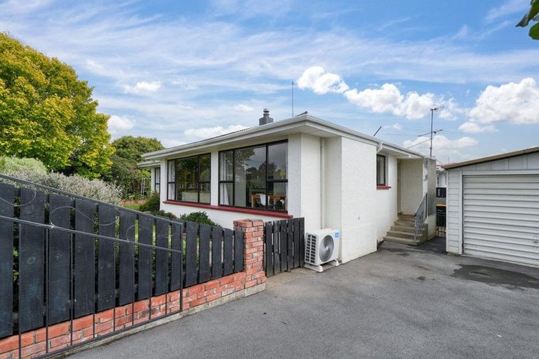 Photo of property in 2 Rowan Street, Hargest, Invercargill, 9810