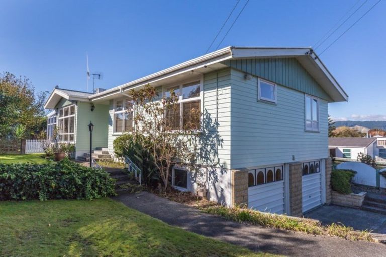 Photo of property in 29 Highbury Drive, Levin, 5510