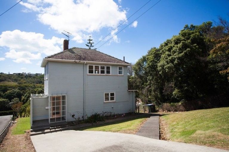 Photo of property in 45 Tahapa Crescent, Meadowbank, Auckland, 1072