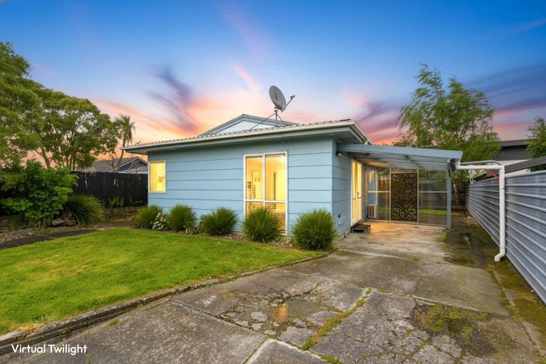 Photo of property in 4 Coromandel Court, Roslyn, Palmerston North, 4414