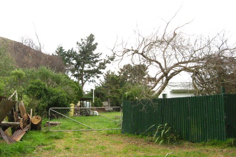 Photo of property in 5 Moana Street, Aramoana, Port Chalmers, 9082