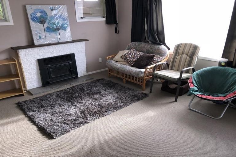 Photo of property in 20 Sunny Grove, Wainuiomata, Lower Hutt, 5014