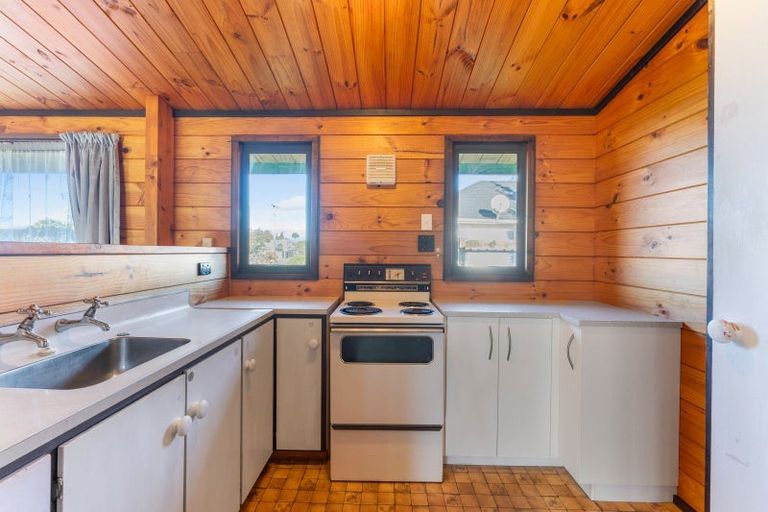 Photo of property in 31 Field Street, Aramoho, Whanganui, 4500