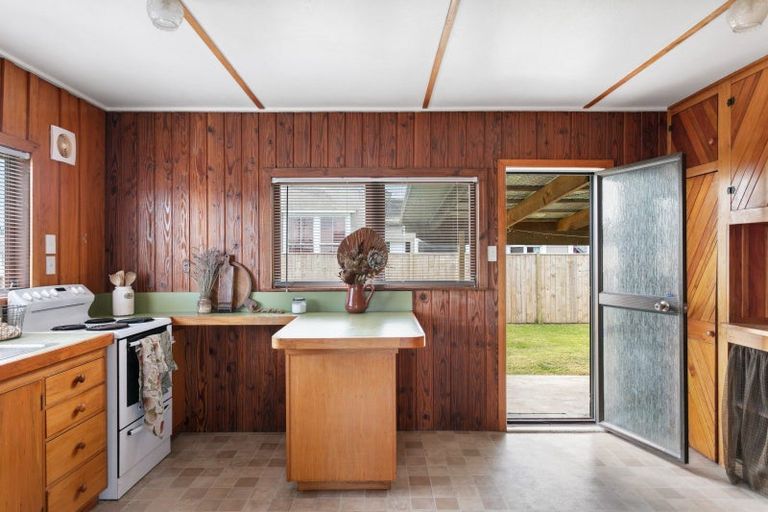 Photo of property in 779 Childers Road, Elgin, Gisborne, 4010