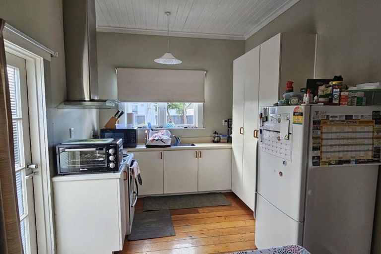 Photo of property in 604 Princes Street, Parkvale, Hastings, 4122