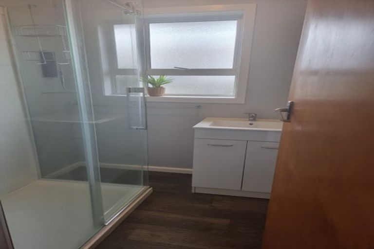 Photo of property in 2/266 Main North Road, Redwood, Christchurch, 8051