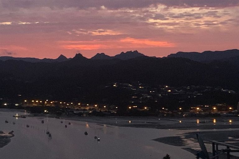 Photo of property in 252 Paku Drive, Tairua, 3508