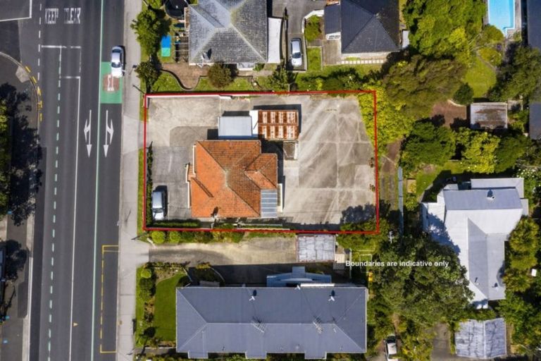 Photo of property in 226 Onewa Road, Birkenhead, Auckland, 0626