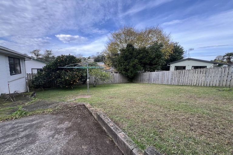 Photo of property in 30 Vandeleur Avenue, Birkdale, Auckland, 0626