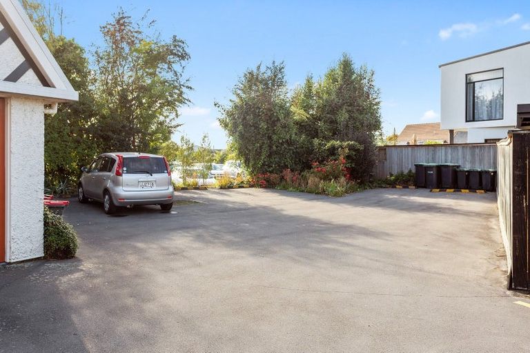 Photo of property in 12/24 Mansfield Avenue, St Albans, Christchurch, 8014