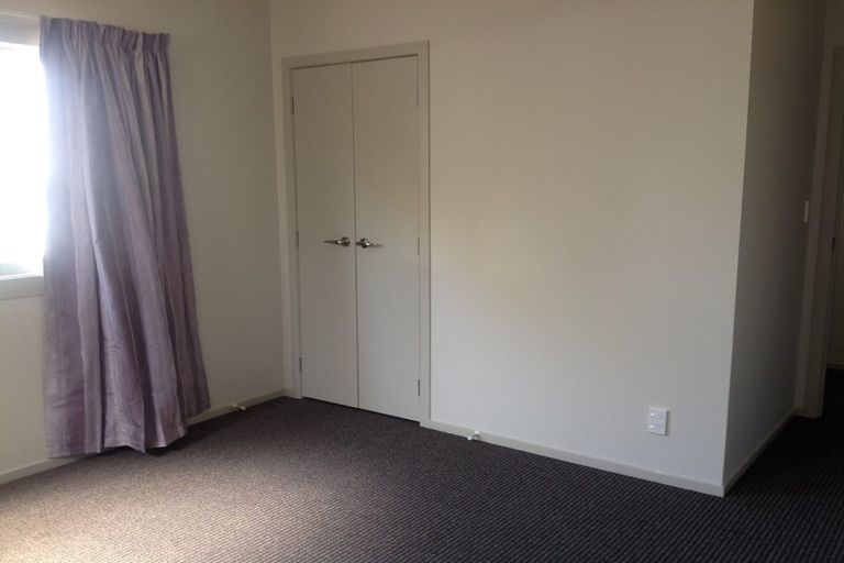 Photo of property in 437 Featherston Street, Palmerston North, 4414